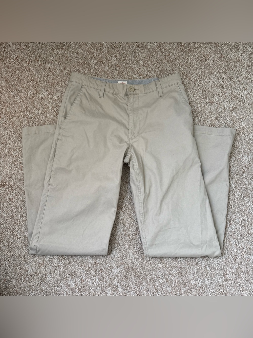 Dockers Men’s Khaki Chinos Pants 32x33